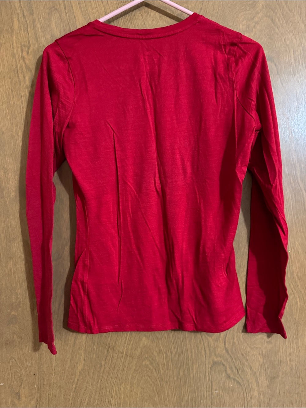 SEGMENTS Women’s Red V-Neck Long Sleeve Wool Baselayer Tee - Picture 4 of 4